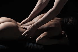 Oil massage of womans waist - 「指技マッサージ」